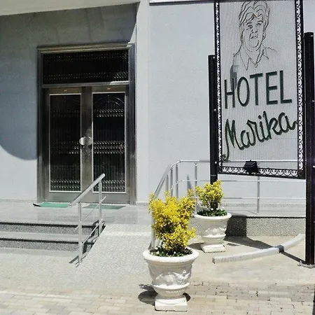 Отель Marika 3*